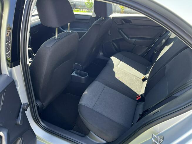 Skoda RAPID 1.2 TSI Edition Racławice - zdjęcie 10