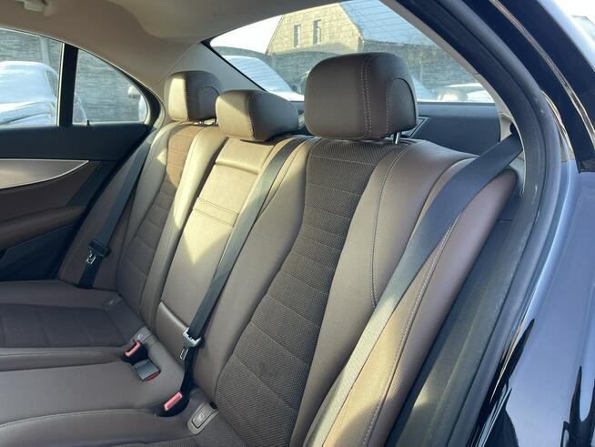 Mercedes E 220 Skóra Automat Kamera Podgrzewanie Virtual coskpit Gliwice - zdjęcie 12