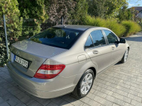 Mercedes C 180 Bardzo zadbana - 100% oryginalny przebieg Poznań - zdjęcie 9