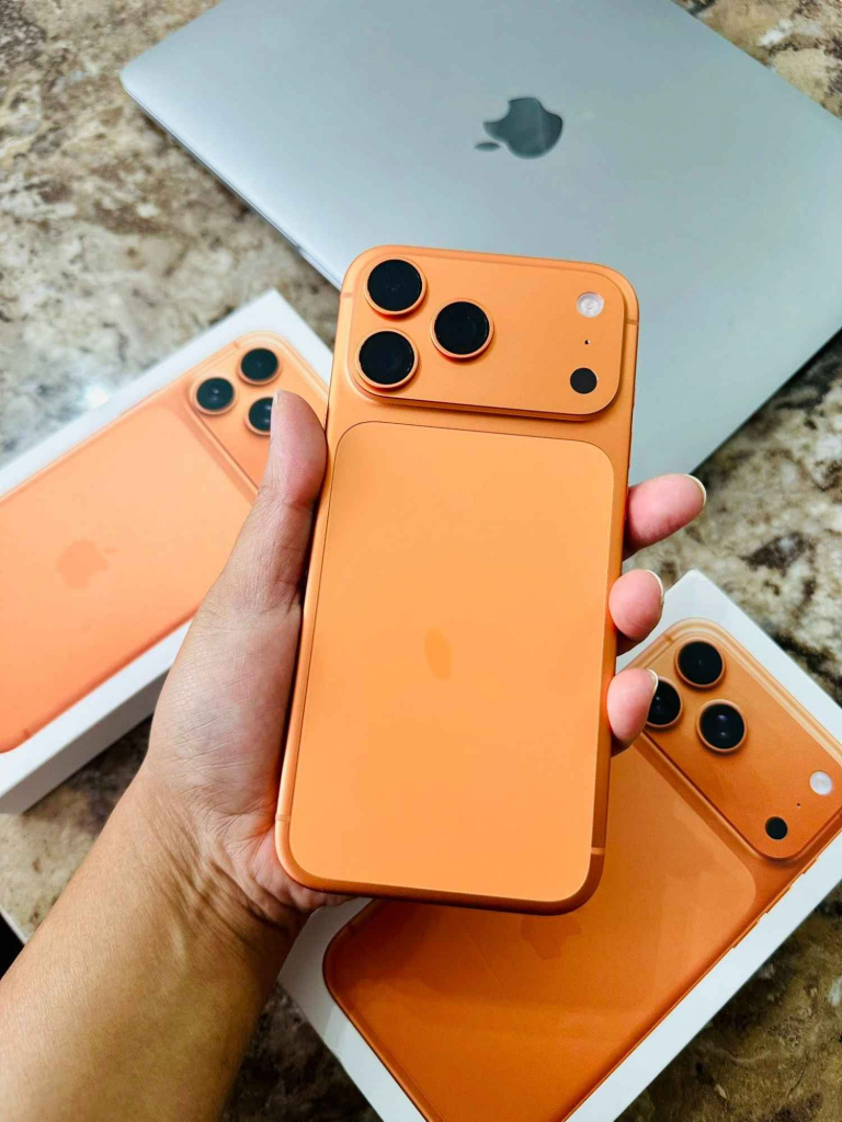 Apple iPhone 17 Pro = 2600 złoty, Apple iPhone 17 Pro Max = 3000 złoty Śródmieście - zdjęcie 2