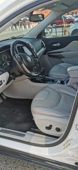 Jeep Charokee KL (Lift) 2019 Limited 2.0 Turbo 272 KM + LPG Krzyki - zdjęcie 5
