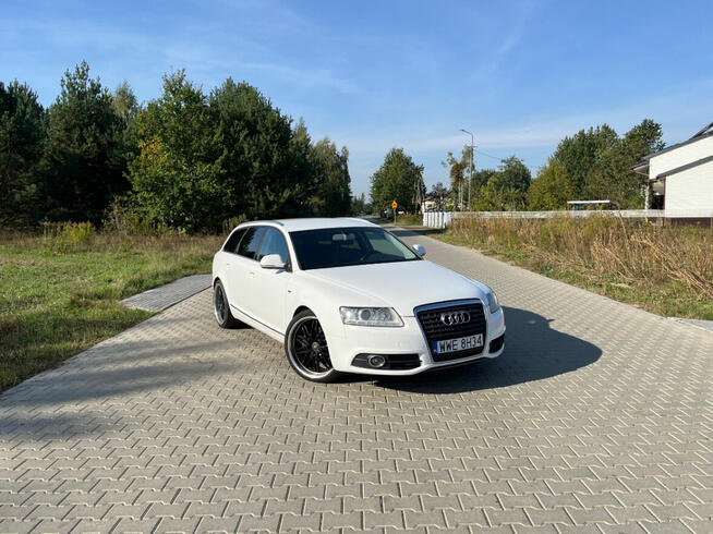 Sprzedam Audi a6c6 książka serwis Łochów - zdjęcie 1