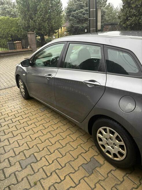 Hyundai i30 Kombi II Diesel 1.6 2014 - Faktura VAT Tarnowskie Góry - zdjęcie 2