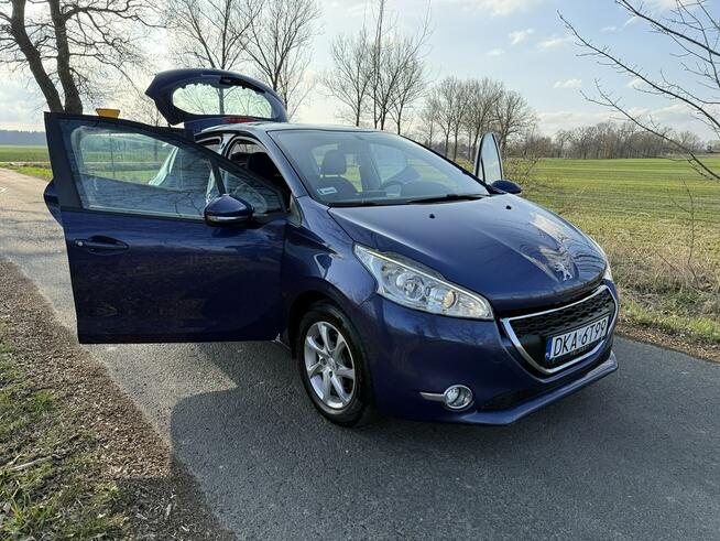 Peugeot 208 1.4 HDI  68KM 110tys.km. 4-cylindry facelift LED Zadbany Ocice - zdjęcie 12