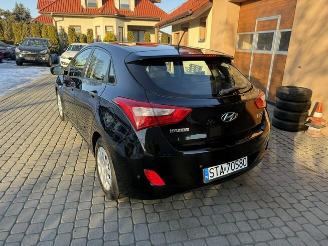 Hyundai i30 1,4 100KM  Klima  Serwis  Koła lato+zima Orzech - zdjęcie 9