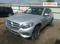 Mercedes GLC 300 2019, 2.0L, 4x4, po kradzieży Warszawa - zdjęcie 1