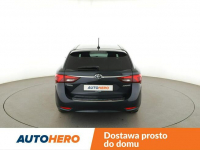 Toyota Avensis navi klima auto LED grzane fotele kamera cofani Warszawa - zdjęcie 6