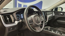 Volvo XC 60 B4 D AWD Momentum Pro aut Grójec - zdjęcie 12