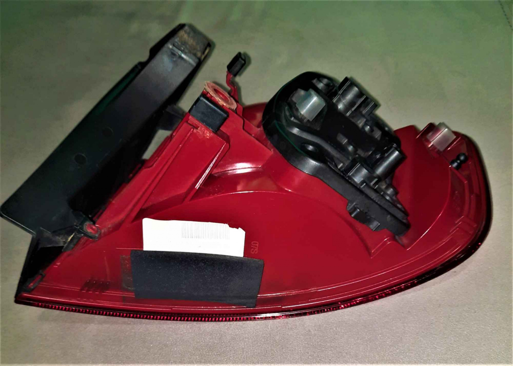 Oryginalna lampa  (lewy tył)  Audi A4 B8 (Sedan) Jaworzno - zdjęcie 4