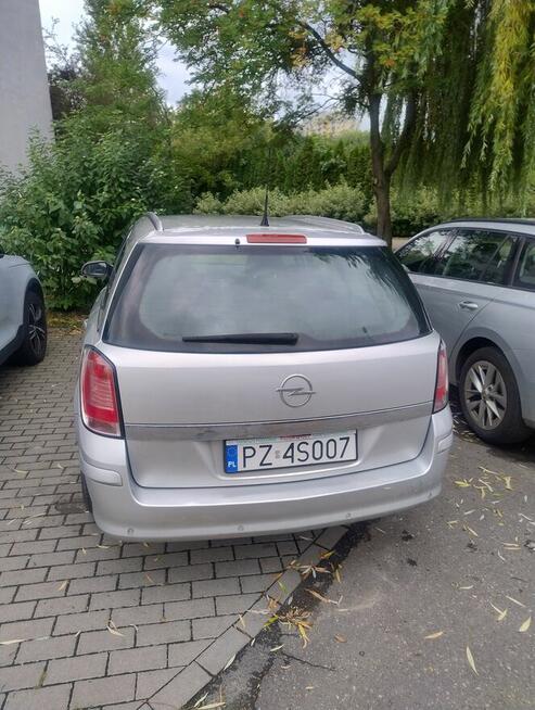 Opel Astra Enjoy 1.6 Kombi Nowe Miasto - zdjęcie 11