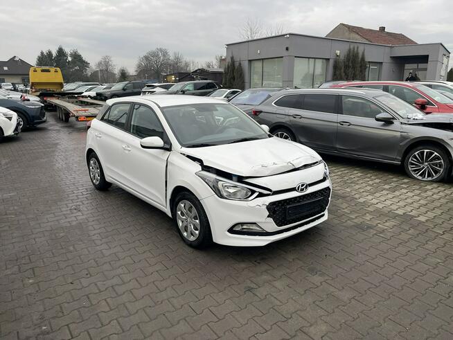 Hyundai i20 Klimatyzacja Gliwice - zdjęcie 5