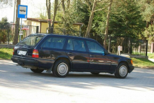 Mercedes Benz W124 2.2 benzyna 150 KM Świlcza - zdjęcie 3