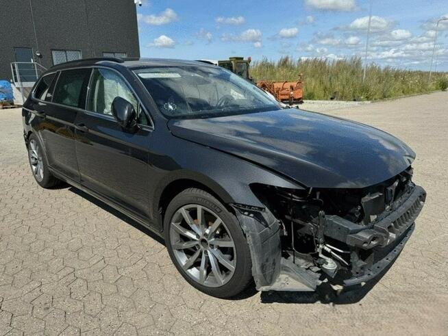 Volkswagen Passat Bez silnika i skrzyni Poznań - zdjęcie 1