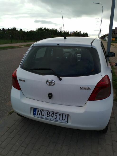 Toyota Yaris 2 Kolno - zdjęcie 3
