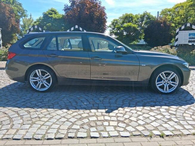 BMW 320d 184KM Modern X-Drive Jasne Skóry Navi El klapa Zare Słupca - zdjęcie 4
