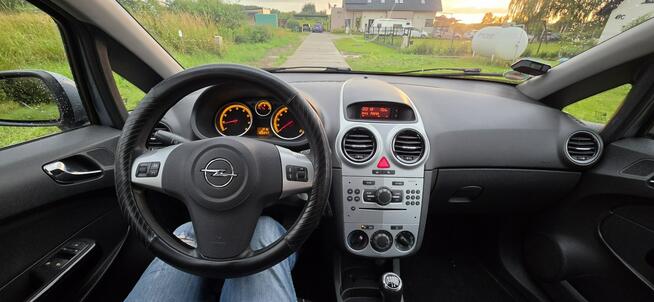 Opel Corsa 1.2 benzyna, klimatyzacja Słupsk - zdjęcie 12