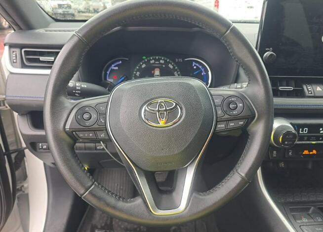Toyota RAV-4 Bogata wersja wyposażenia / AWD / Hybryda Warszawa - zdjęcie 8