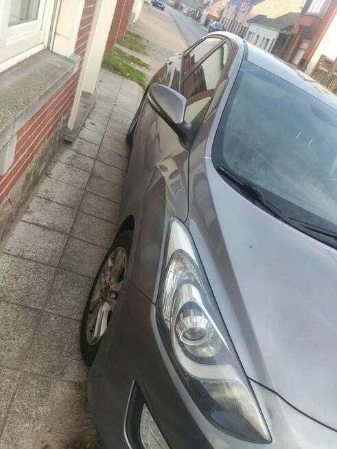 Hyundai i30 2014, 145 tyś. km,wersji MOVE Koniecpol - zdjęcie 9