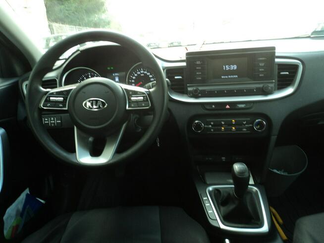 sprzedam ładnego KIA CEED  z 2020r 1.4 B 136 KM   SAMOCHÓD NOWY udziel Lublin - zdjęcie 7