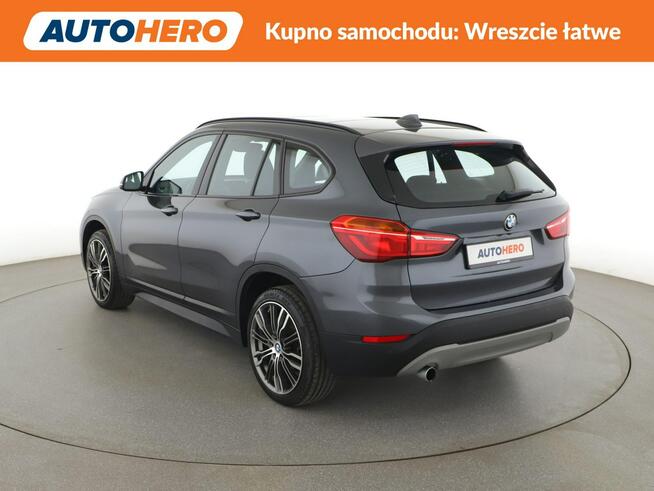 BMW X1 navi klima auto grzane fotele kamera i czujniki parkowania Warszawa - zdjęcie 4