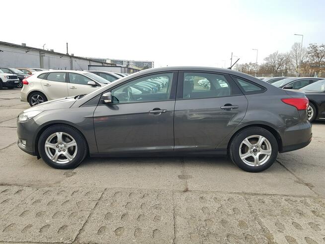 Ford Focus 1,5 TDCi Sedan Salon Polska Klima Zarejestrowany Gwarancja Włocławek - zdjęcie 8