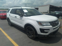 Ford Explorer 2017, 3.5L, Base, po kradzieży Warszawa - zdjęcie 2