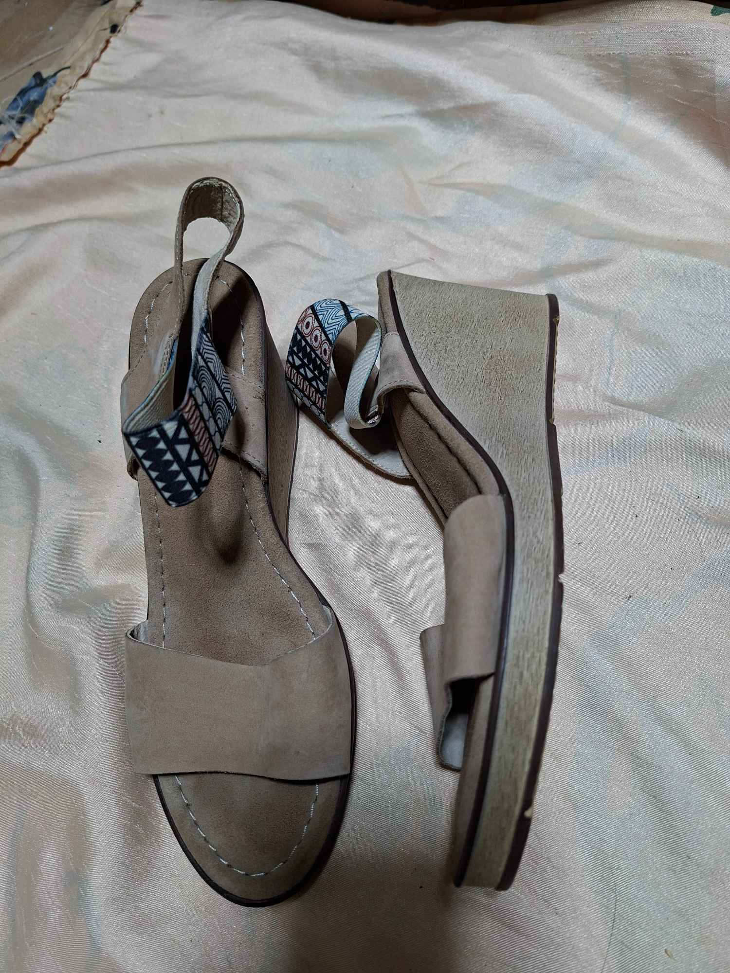 Sprzedam buty Brodnica - zdjęcie 7