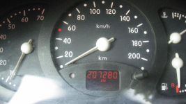 sprzedam renault clio - klimatyzacja wspomaganie kierownicy Ostrów Wielkopolski - zdjęcie 5