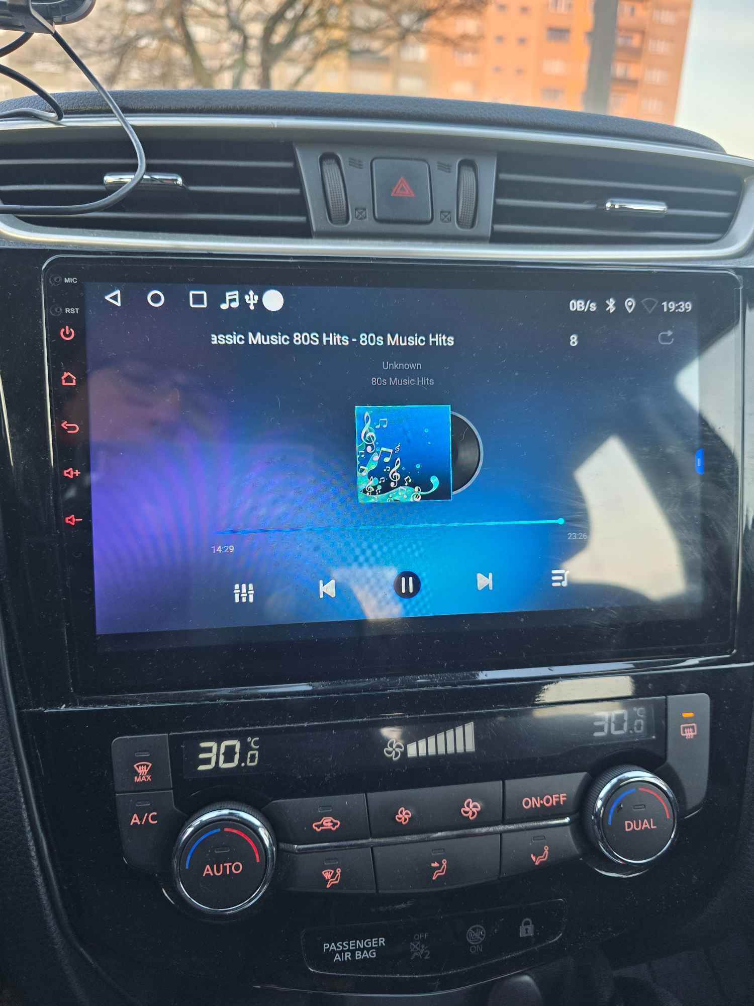 Nissan Qashqai 2 1.2 Stan idealny,Nowy akumulator,opony calkiem nowe 0 Zabrze - zdjęcie 8