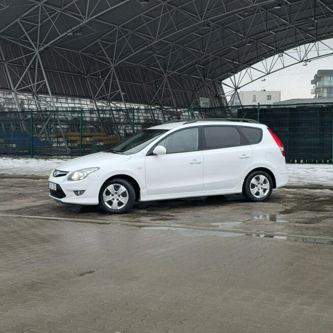 Hyundai i30 1.4 Blue Classic Ostrów Mazowiecka - zdjęcie 4