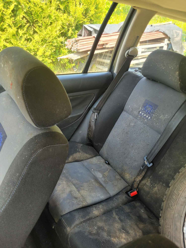 Syndyk sprzeda samochód osobowy marki: Volkswagen Bora z 2001 roku Śródmieście - zdjęcie 3