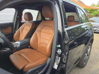 Mercedes GLC 300 4Matic / pakiet AMG / niski przebieg Warszawa - zdjęcie 6
