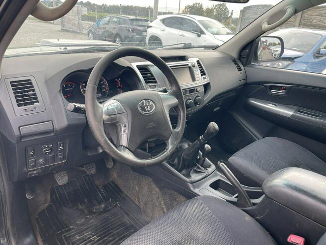 Toyota Hilux 4x4 Klimatyzacja Hak Kamera Gliwice - zdjęcie 9