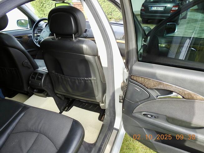 Mercedes-Benz Klasa E Mercedes-Benz E 220 – Zadbany, Bezwypa Poznań - zdjęcie 7