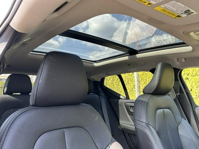 Volvo XC 40 XC40 B5 AWD R-Design Tarnów - zdjęcie 10