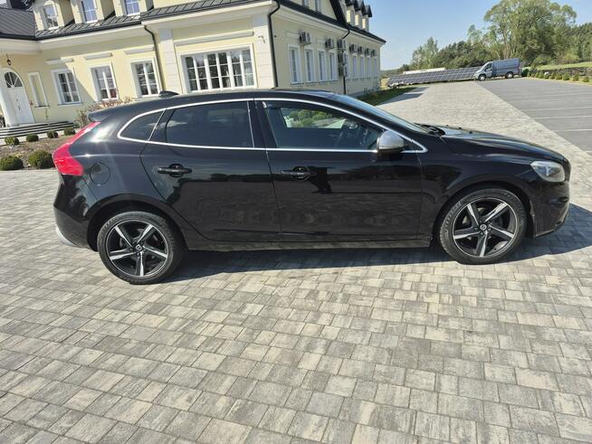 Volvo V40 2.0d 190km R-DESIGN navi full led chromy Drelów - zdjęcie 7