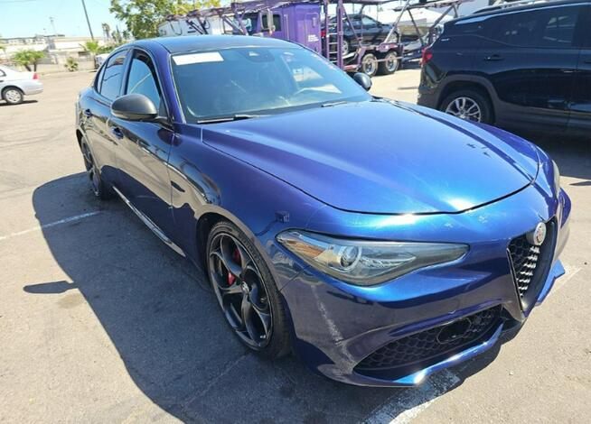 Alfa Romeo Giulia Wersja Ti / Bardzo zadbany / niski przebieg Wrocław - zdjęcie 3