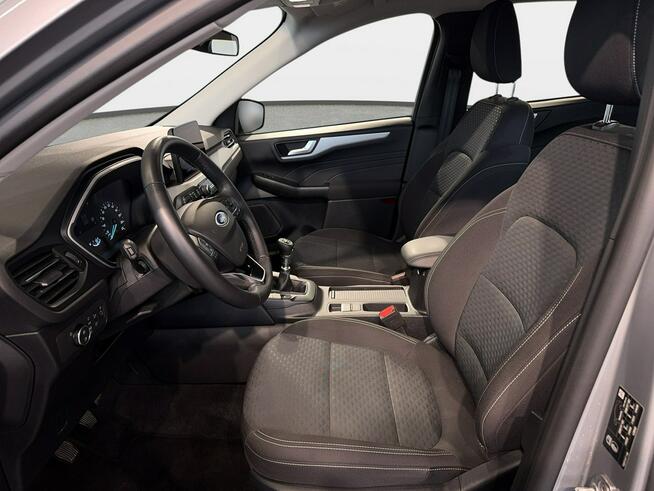 Ford Kuga VAT 23% 1.5 150KM M6 2024 r., przebieg tylko 31tys.km, NAVI. Myślenice - zdjęcie 12