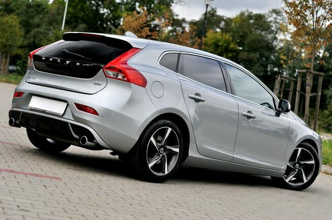 Volvo V40 1.6 Hdi115KM_D2_R_desing_Alkantara_Led_Navigacja_Parktronik Płock - zdjęcie 4