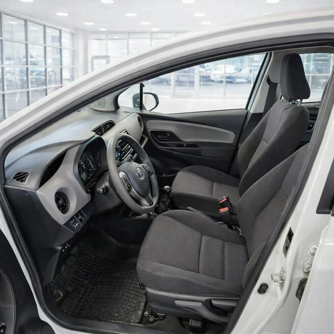 Toyota Yaris 2021 Tylko Salon Polska 1Właściciel GWARANCJA serwis ASO Białystok - zdjęcie 3
