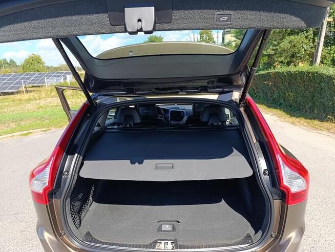 Volvo XC60 2.0D 150KM 2015 Dzierżoniów - zdjęcie 12