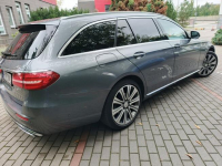 Mercedes E 220 Warszawa - zdjęcie 3