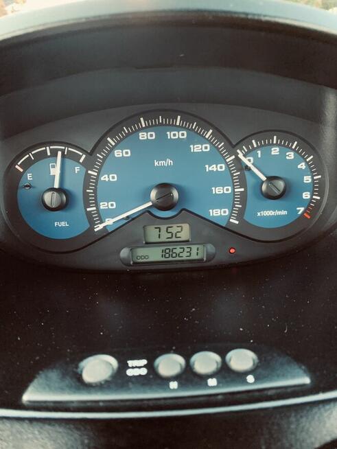 Chevrolet Matiz 1.0 SE z inst gaz, ksiazka serwisowa + hak Kamień - zdjęcie 9
