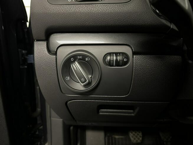 VW Golf VI 1.4 MPI 131 Tys 5 drzwi 10x AirBag Rej PL Gwarancja Lubrza - zdjęcie 12