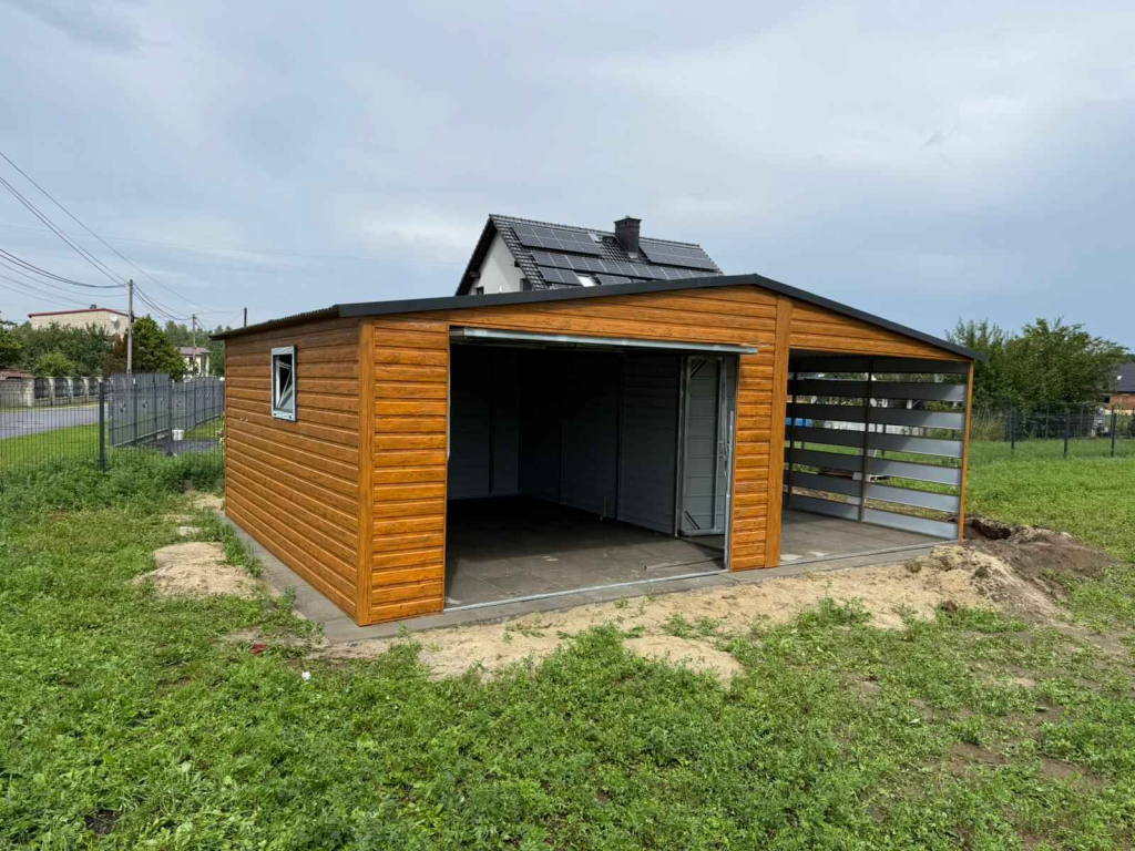 Garaż Blaszany dwuspadowy z wiatą 7x5 Złoty Dąb, brama uchylna PREMIUM Koszalin - zdjęcie 2