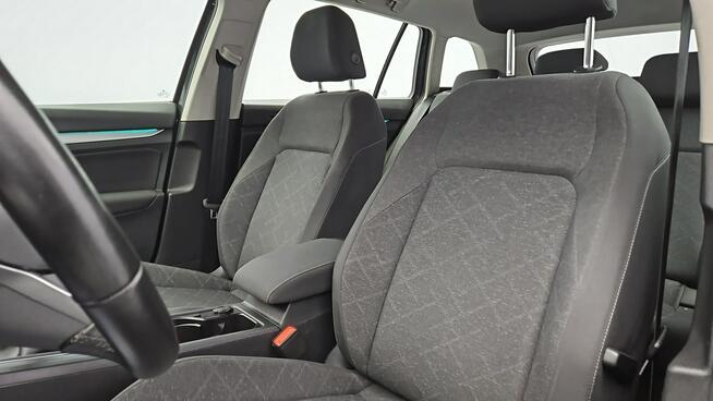 Volkswagen Golf VIII 2.0 TDI Life ! Z Polskiego Salonu ! Faktura VAT ! Warszawa - zdjęcie 11