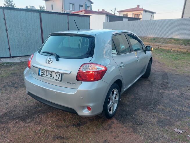 Auris 2010r. Żychlin - zdjęcie 3