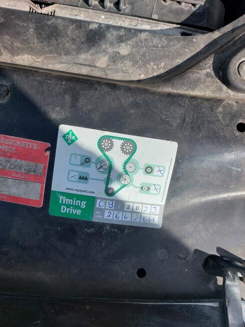 Volvo v70 d5 Warszawa - zdjęcie 11