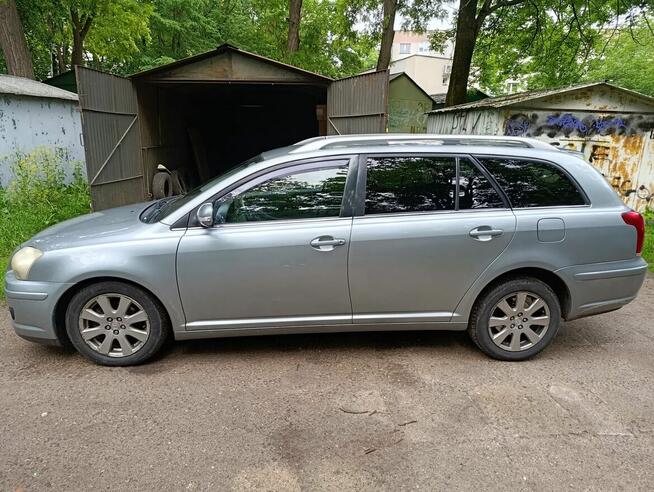 Toyota Avensis 1.8 Kombi – Benzyna + LPG Białystok - zdjęcie 1