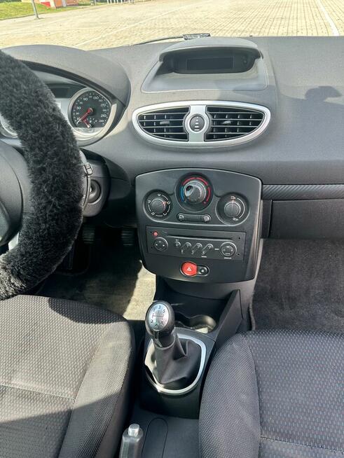 Sprzedam samochod Renault Clio 3 Pomianów Dolny - zdjęcie 5